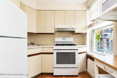 Opportunities like this seldom come to market. Located on one of - photo 9