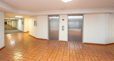 Welcoming apartment in excellent condition, featuring an