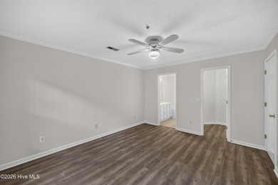Welcome to Willoughby Park, where low-maintenance living meets - photo 14