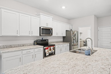 Spacious and beautifully maintained home located in the - photo 16