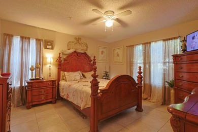 SHOWINGS AVAILABLE THIS WEEKEND! Welcome to this well-maintained - photo 8