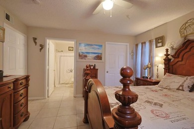 SHOWINGS AVAILABLE THIS WEEKEND! Welcome to this well-maintained - photo 9