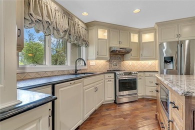 Enjoy your quiet back patio in the best location at the end of - photo 26