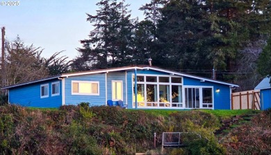 Lake Home For Sale in Port Orford, Oregon