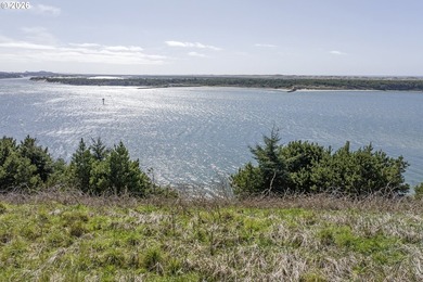 Discover your new home base on the Central Oregon Coast with - photo 7