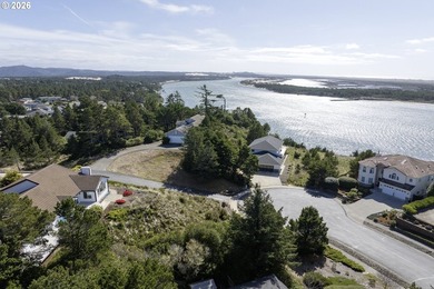 Discover your new home base on the Central Oregon Coast with - photo 9