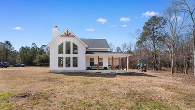 Additional listing photo 1
