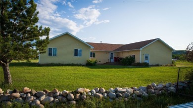 Yellowstone River Home For Sale in Big Timber Montana