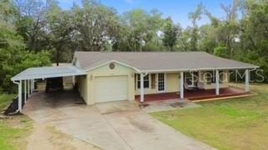 Lake Home For Sale in Floral City, Florida