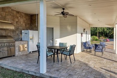 Discover the rare opportunity to own a private lakefront estate - photo 12