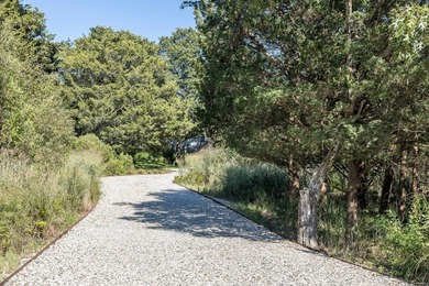 Set on an oversized bayfront parcel with sweeping views to - photo 15