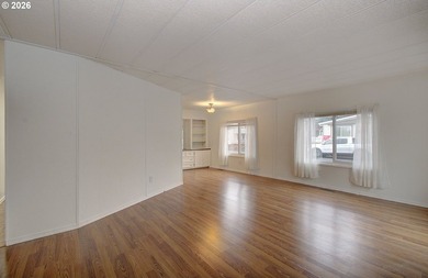 PRICE REDUCED Cute & Cute! Located in the highly sought after - photo 15