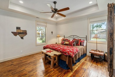 Exceptional lakefront living begins with a striking stone - photo 17