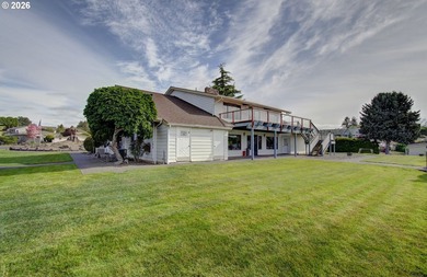 PRICE REDUCED Cute & Cute! Located in the highly sought after - photo 26