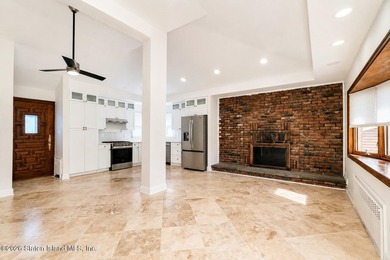 Rare opportunity to own a beautifully renovated property with - photo 6