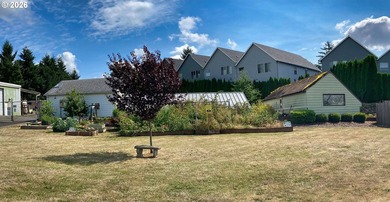 PRICE REDUCED Cute & Cute! Located in the highly sought after - photo 27