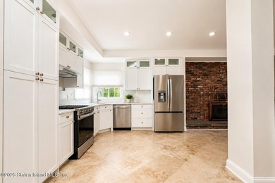 Rare opportunity to own a beautifully renovated property with - photo 10