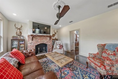 Welcome to 9567 CR 4221 in Frankston, TX - a beautifully - photo 5