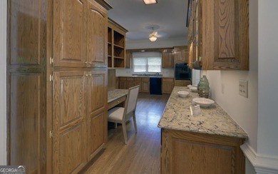 Experience exceptional waterfront living in this stunning - photo 10