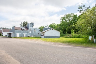 Discover *The Wagon Wheel,* a beloved bar and restaurant located - photo 42