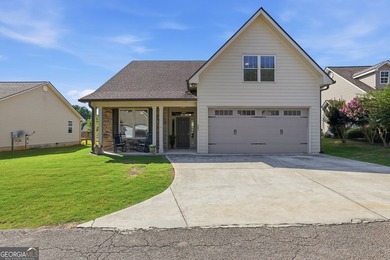 Welcome to this spacious 4 bedroom, 3 bath home in the highly - photo 1
