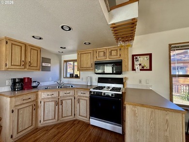 Spectacular ocean views from your deck in the desired Whaleshead - photo 8