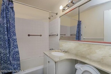 VERY MOTIVATED SELLER! Don't miss this incredible opportunity to - photo 8