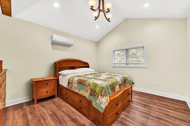 Recently completed lake cottage with lots of charm, screened in - photo 13