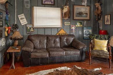 Come and see this beautiful custom built home in the Texas Hill - photo 15