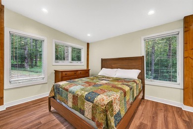 Recently completed lake cottage with lots of charm, screened in - photo 17