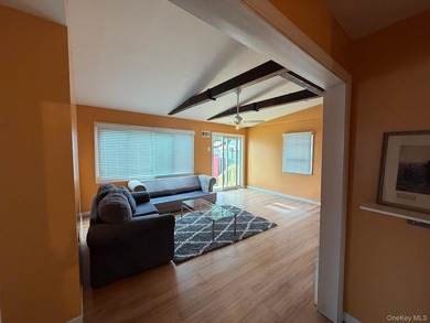Welcome to this charming 3 bedroom, 1 bath home located in the - photo 6