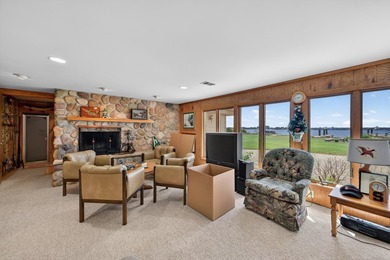 Experience extraordinary waterfront living at 909 Tostenabe Lane - photo 29