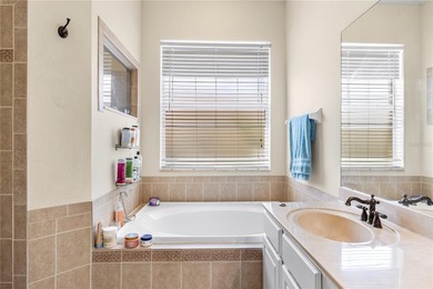 Welcome to this beautifully maintained 4-bedroom, 3-bath pool - photo 42