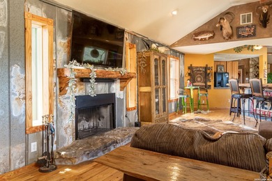 Come and see this beautiful custom built home in the Texas Hill - photo 42