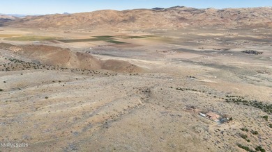 Escape the noise and claim your piece of the High Desert! This - photo 15