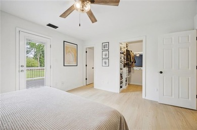 Beautifully updated, move-in-ready ranch on 0.43 acres in the - photo 16