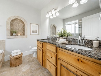 Beautiful rambler in Spanish Fork's desirable River Cove area - photo 18