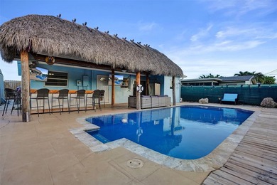 Discover your private tropical retreat in this 3 Bedroom, 2 - photo 20