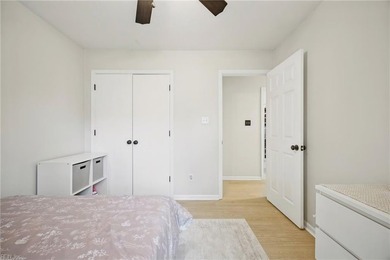 Beautifully updated, move-in-ready ranch on 0.43 acres in the - photo 24
