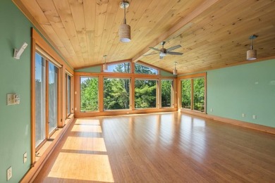 Discover the perfect blend of privacy, comfort, and creativity - photo 32