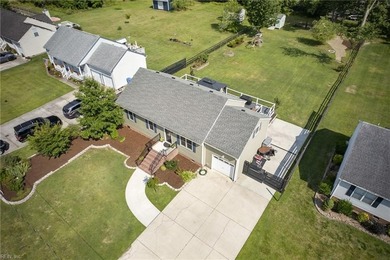 Beautifully updated, move-in-ready ranch on 0.43 acres in the - photo 38