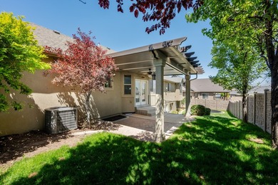 Beautiful rambler in Spanish Fork's desirable River Cove area - photo 38