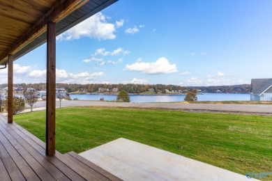 New Full Brick Home. Gorgeous view of Smith Lake. Gated - photo 4