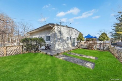An incredible opportunity awaits! This magnificent, sprawling - photo 4