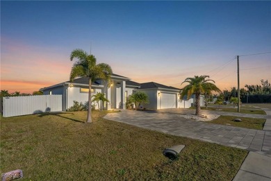 Welcome to this STUNNING, FURNISHED - TURNKEY home built in 2023 - photo 7