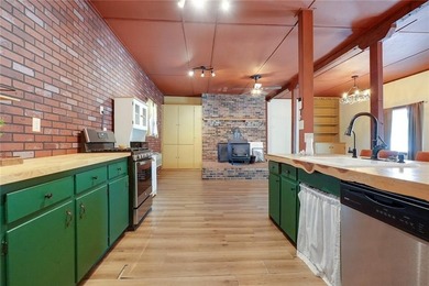 MOTIVATED SELLER-BRING YOUR OFFER! Why pay lakefront prices when - photo 11