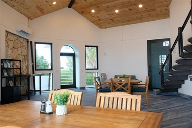 Welcome to The Barnacle Bed and Breakfast, a rare oceanfront - photo 13