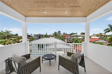 Xanadu is a rare expression of contemporary coastal architecture - photo 17