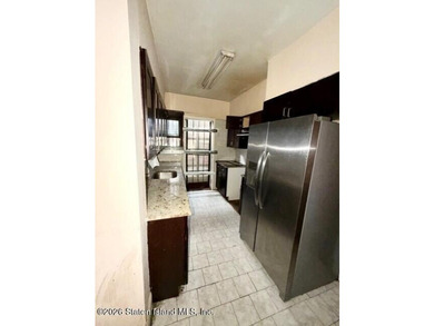 Welcome to this Charming Single Family in the Desirable - photo 17