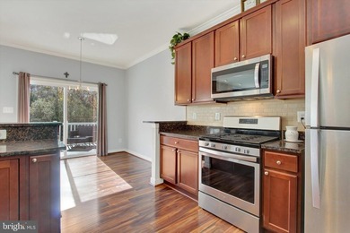 Looking for privacy? Nestled on a quiet cul-de-sac in Cumberland - photo 17